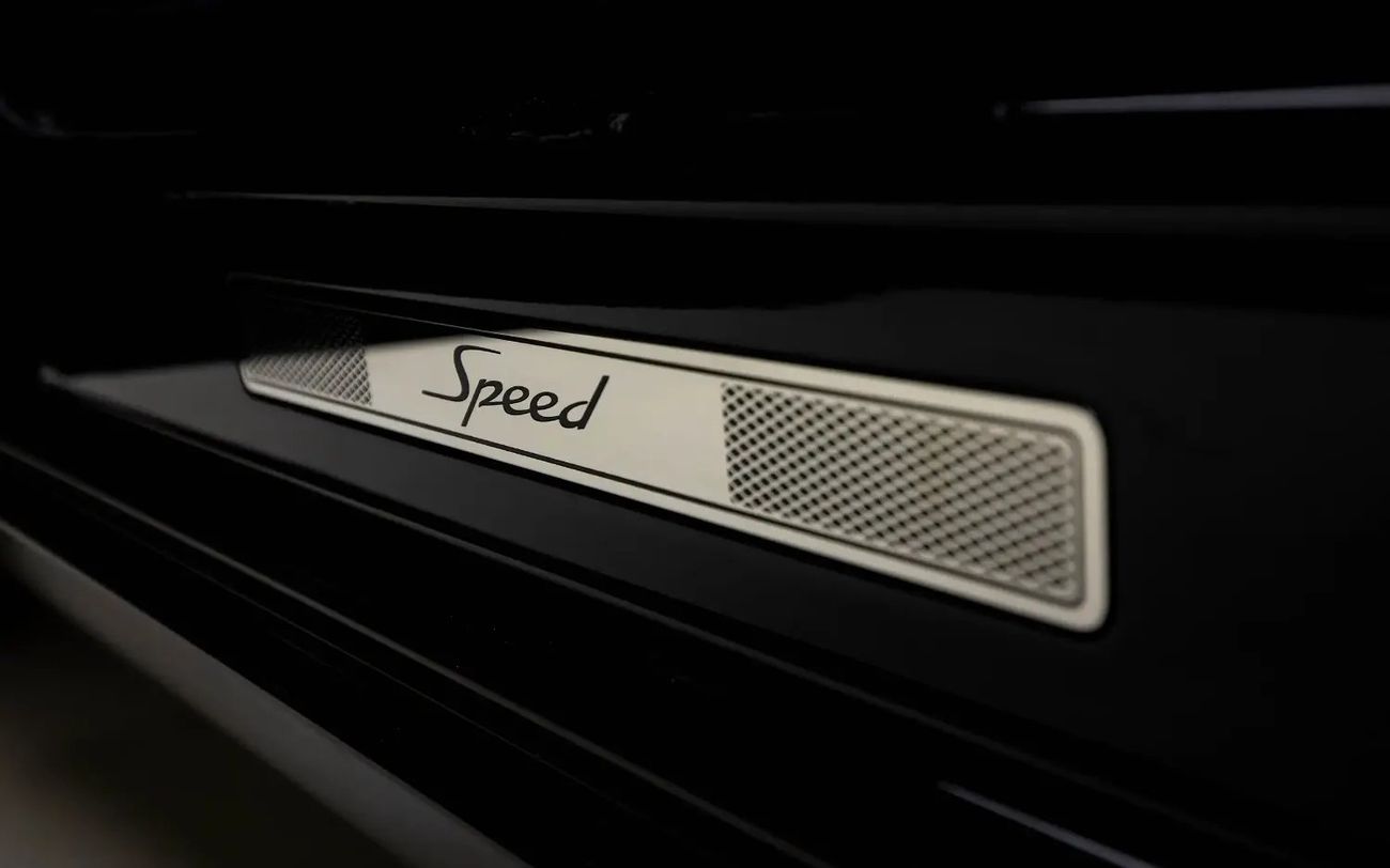 بنتلي مولسان Sinjari Edition (1 of 4) - GCC Spec