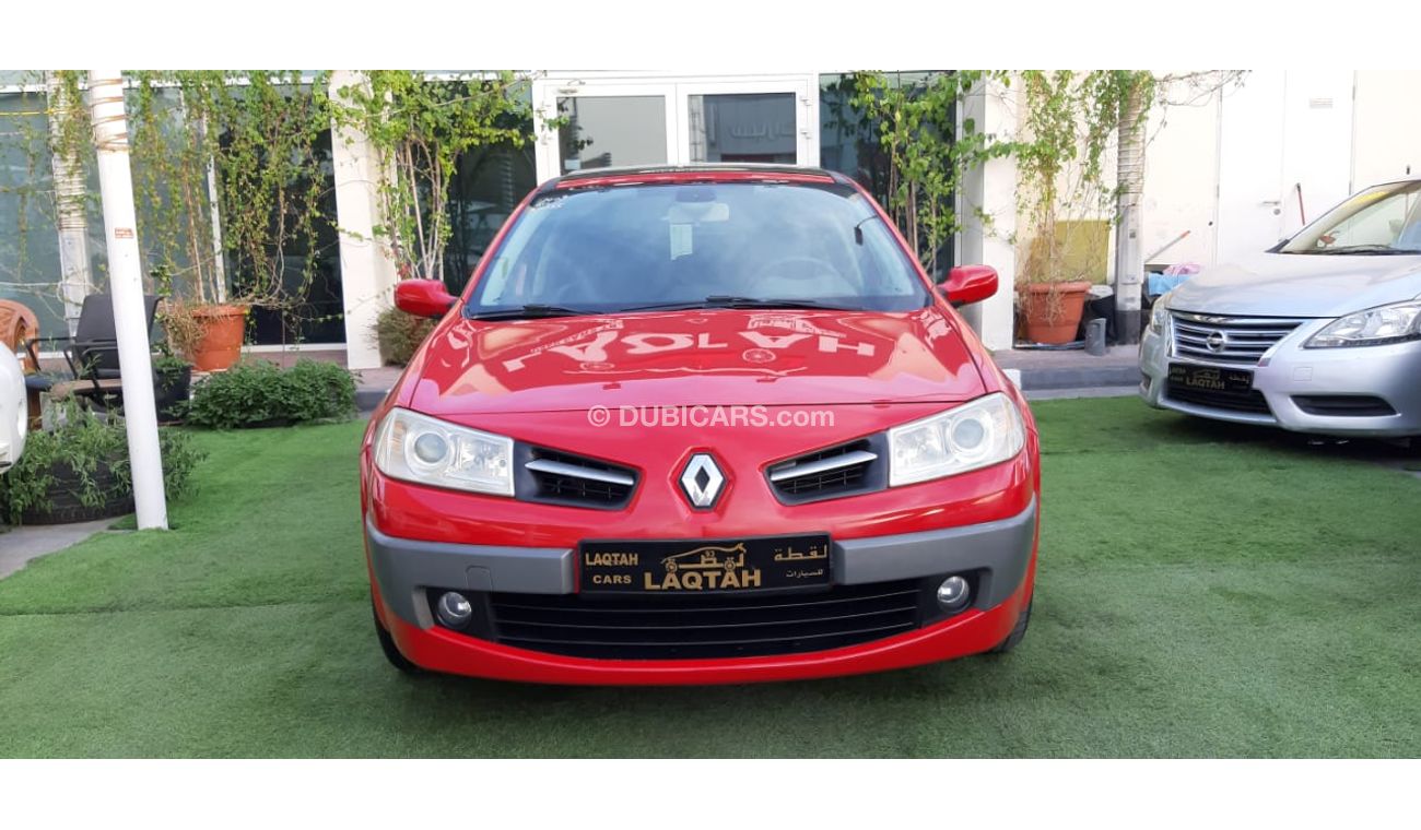 رينو ميجان خليجى - هاتش باك- بانوراما  - بدون حوادث - جلد- رنجات - ريموت كنترول بحالة ممتازة لاتحتاج لاى مصاريف