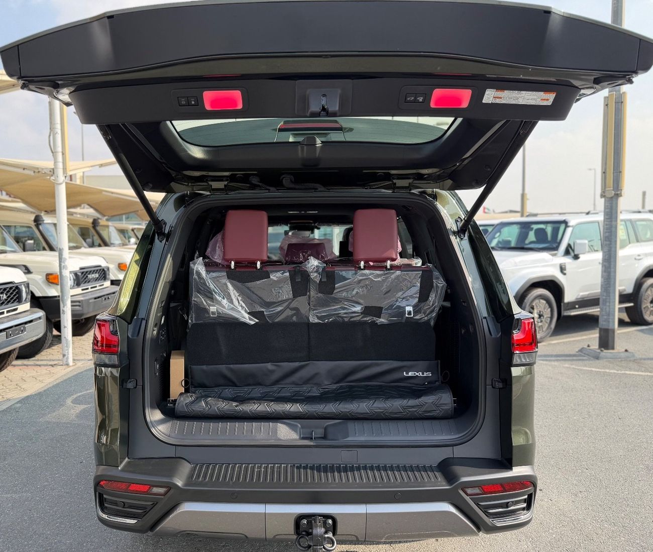 Lexus LX 600 LEXUS LX 600 || 7 Seater || 2025