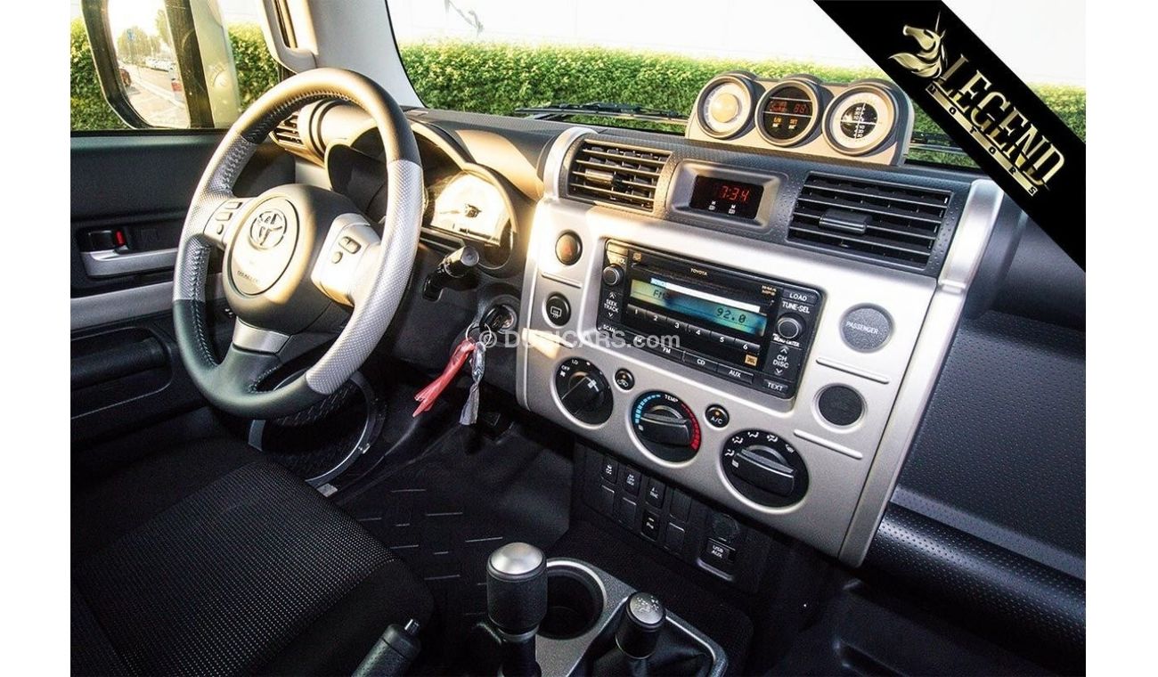 تويوتا إف جي كروزر 2021 Toyota FJ Cruiser 4.0L V6 Automatic | Export Only
