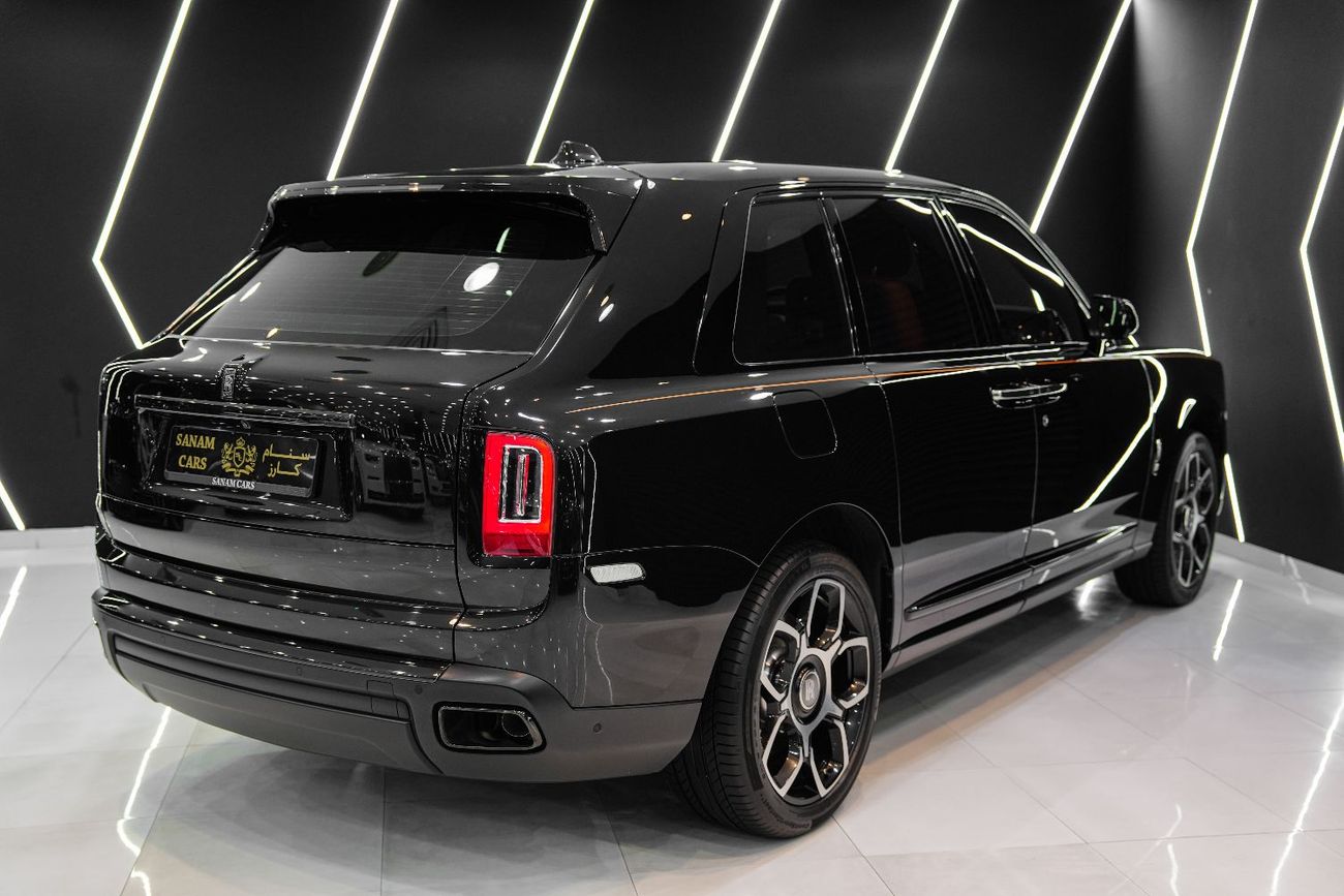 Rolls-Royce Cullinan Black Badge, Rear Entertainment, Starlight Headliner, Dealer Warr + Serv!!