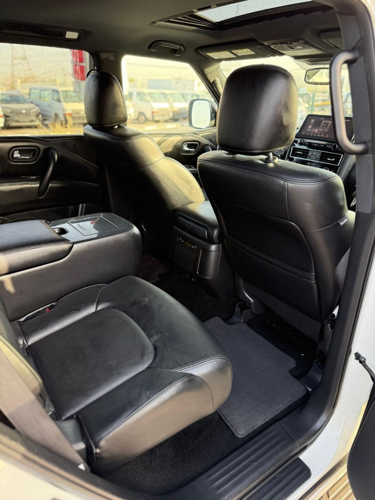 Nissan Armada 4WD Full Option 2023