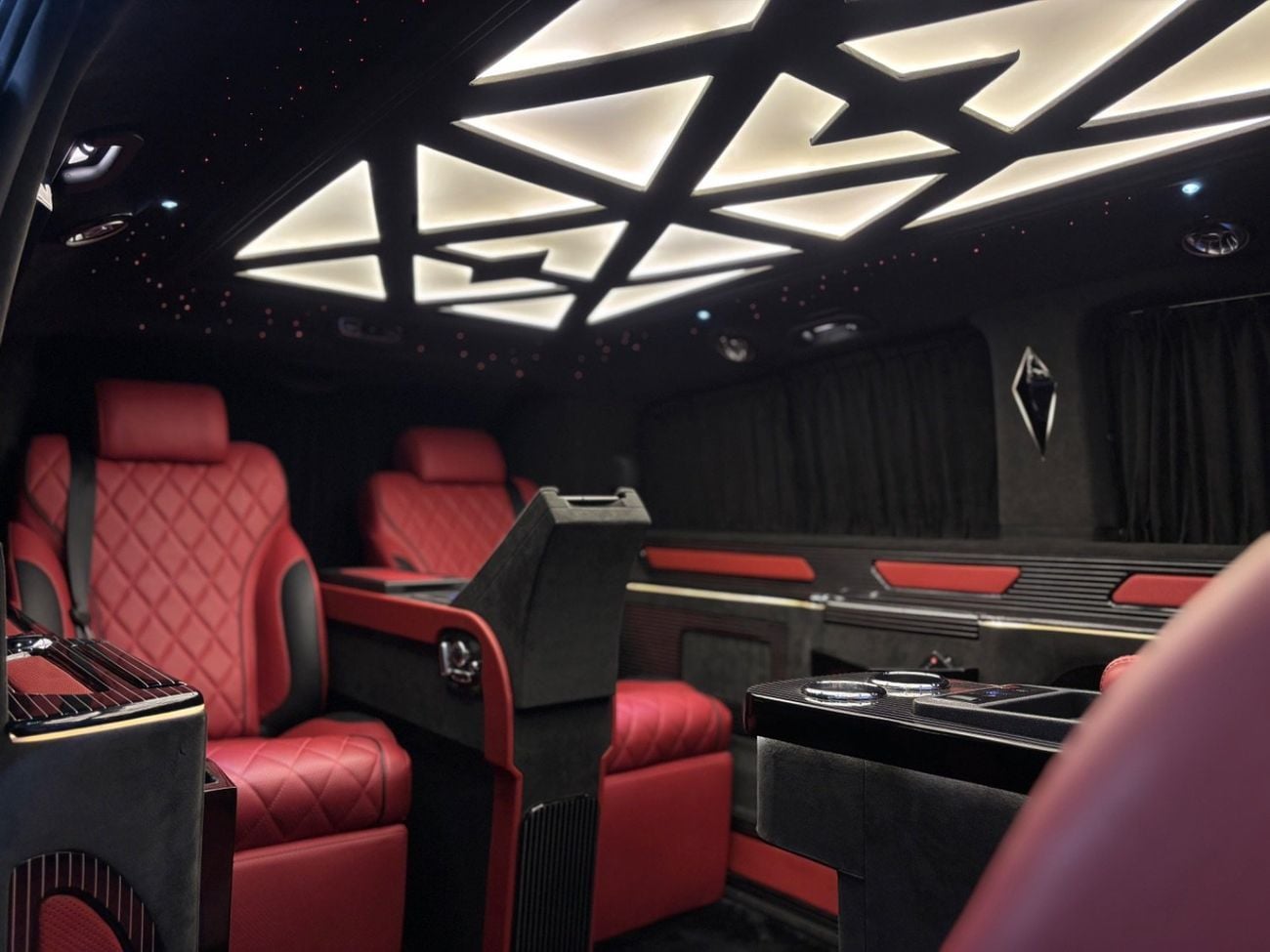 مرسيدس بنز V 250 AVANTGARDE LWB