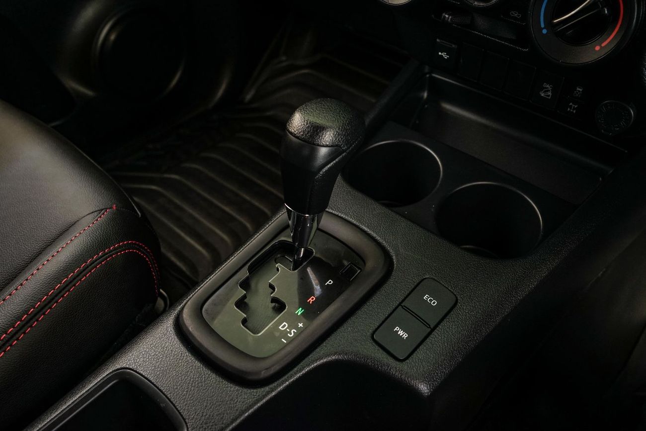 Toyota Hilux Hilux Pickup