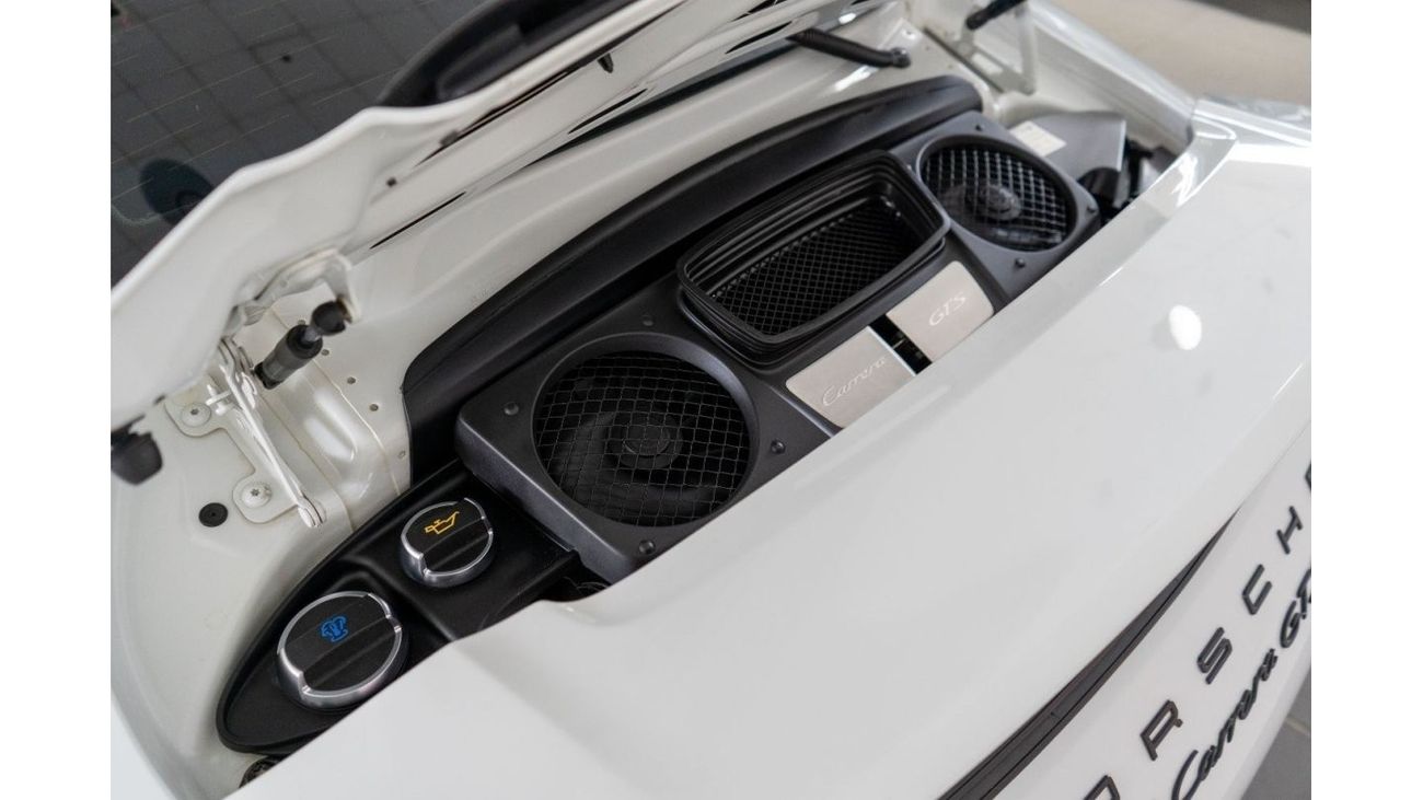 Porsche 911 Carrera GTS