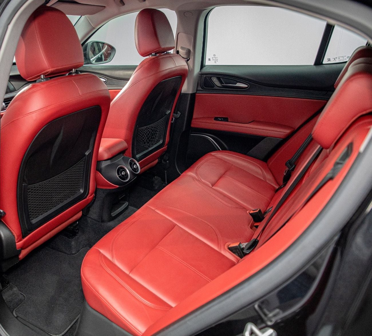 Alfa Romeo Stelvio S 2.0L