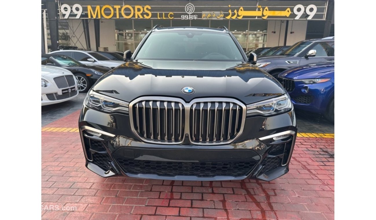 BMW X7 M50i