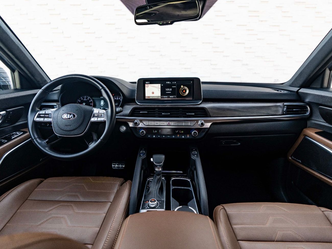 Kia Telluride LX 3.8L (291 HP)