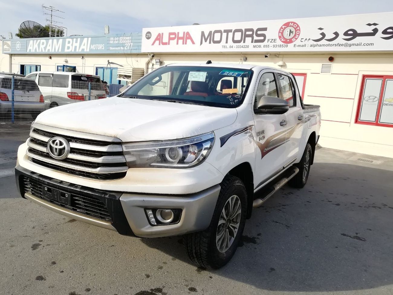 Toyota Hilux 2018 full option Disesl