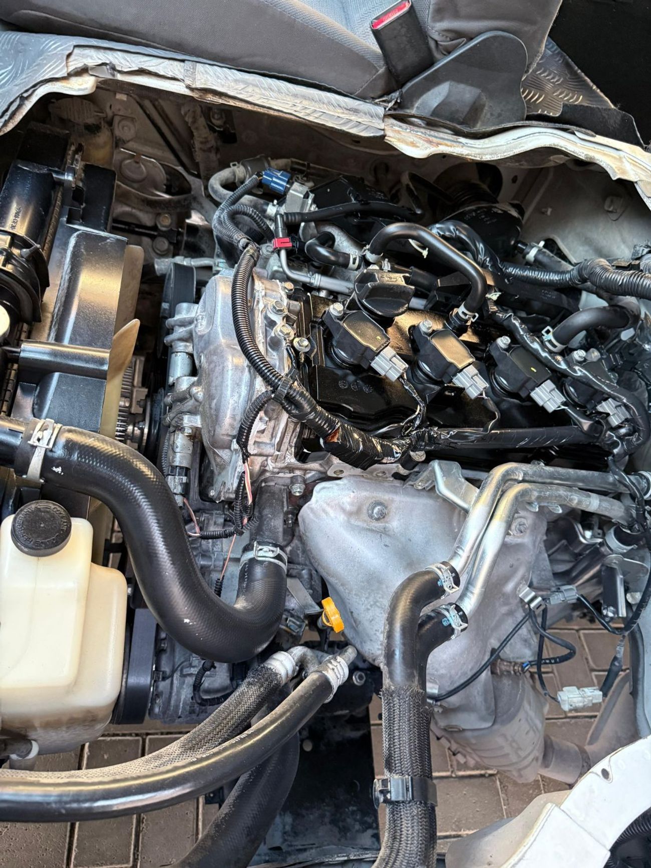 Nissan Urvan Petrol / Excellent