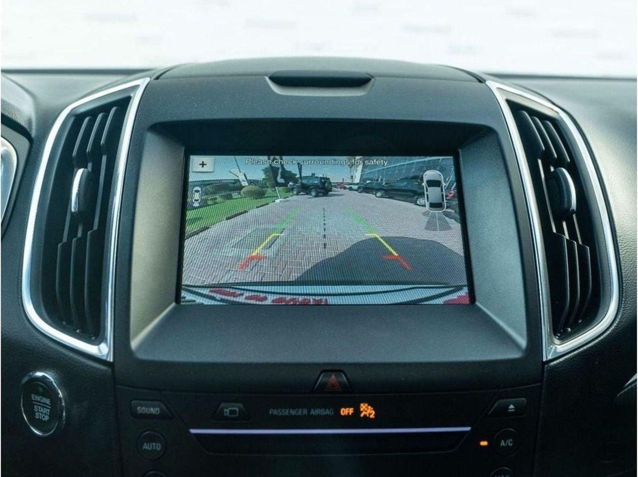 Ford Edge AED 1,573 PM • EDGE TITANIUM • ONLY 63,000 KM • FULL OFFICIAL FORD SERVICE HISTORY • FULLY LOADED