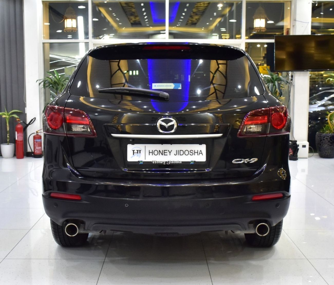 Mazda CX9 EXCELLENT DEAL for our Mazda CX-9 ( 2014 Model ) in Black Color GCC Specs