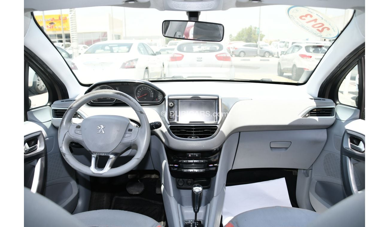 Peugeot 208 BROWN 2013 GCC NO ACCIDENT NO PAIN PERFECT