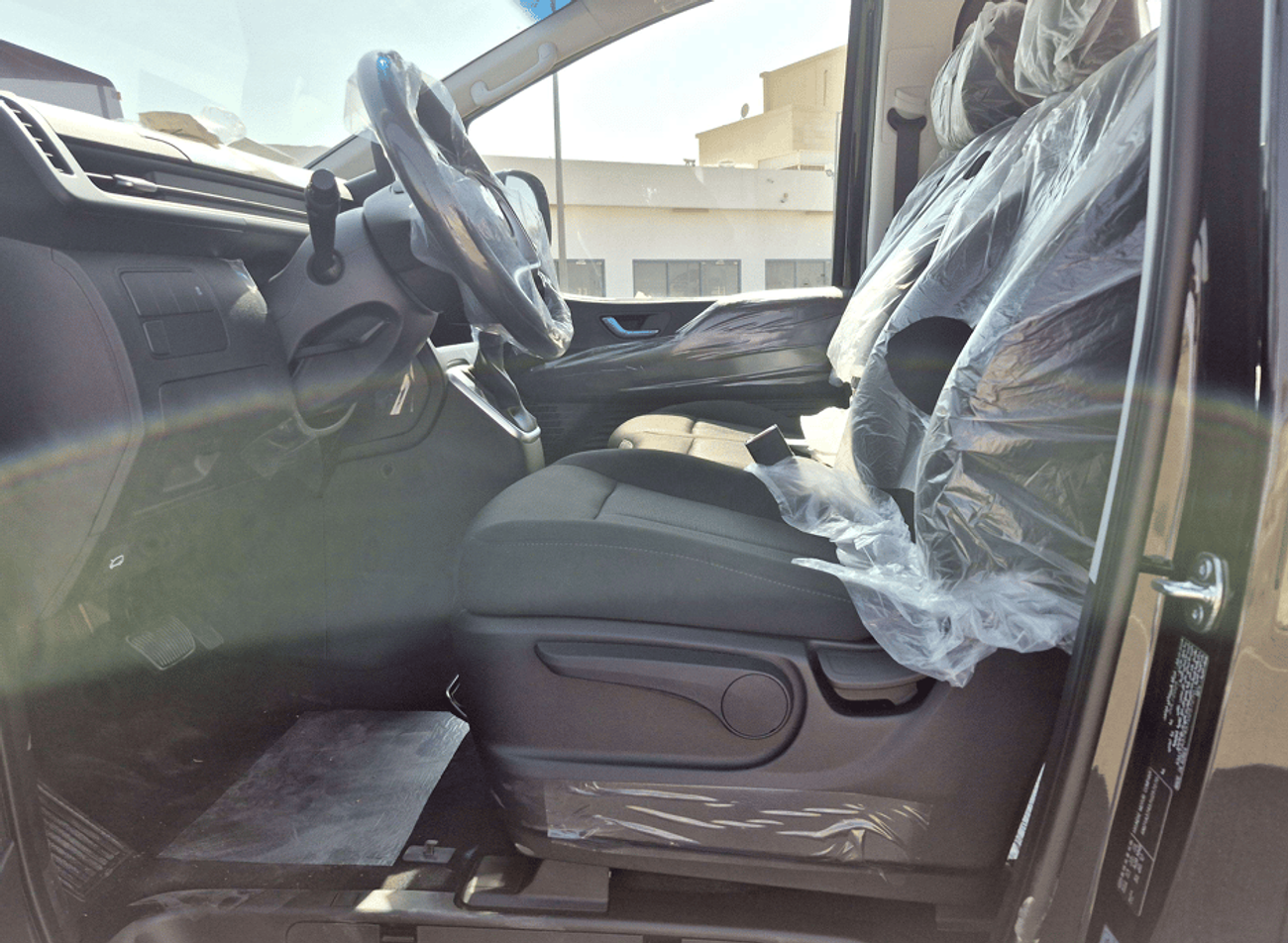 هيونداي ستاريا (US4) 11 SEATER PREMIER A/T