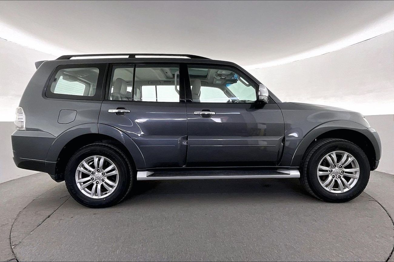 Mitsubishi Pajero GLS Highline | Carnival Sale • UP TO AED 20,000 OFF | Guaranteed Warranty | 0 Down Payment