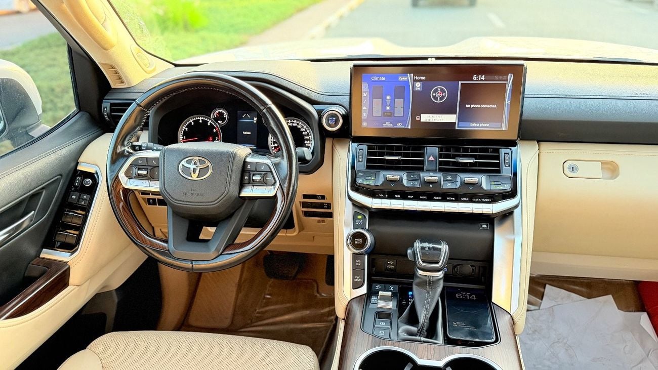 تويوتا لاند كروزر 2023 Model GXR Twin Turbo 3.5L Engine Full Option Very Perfect Condition