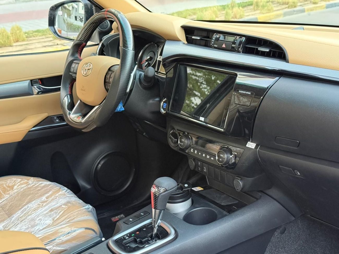 Toyota Hilux  2.8L A/T