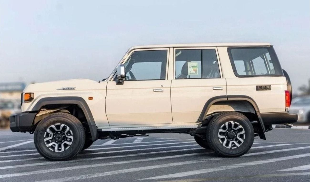 Toyota Land Cruiser 70 LX 2.8L  LX 2.8L
