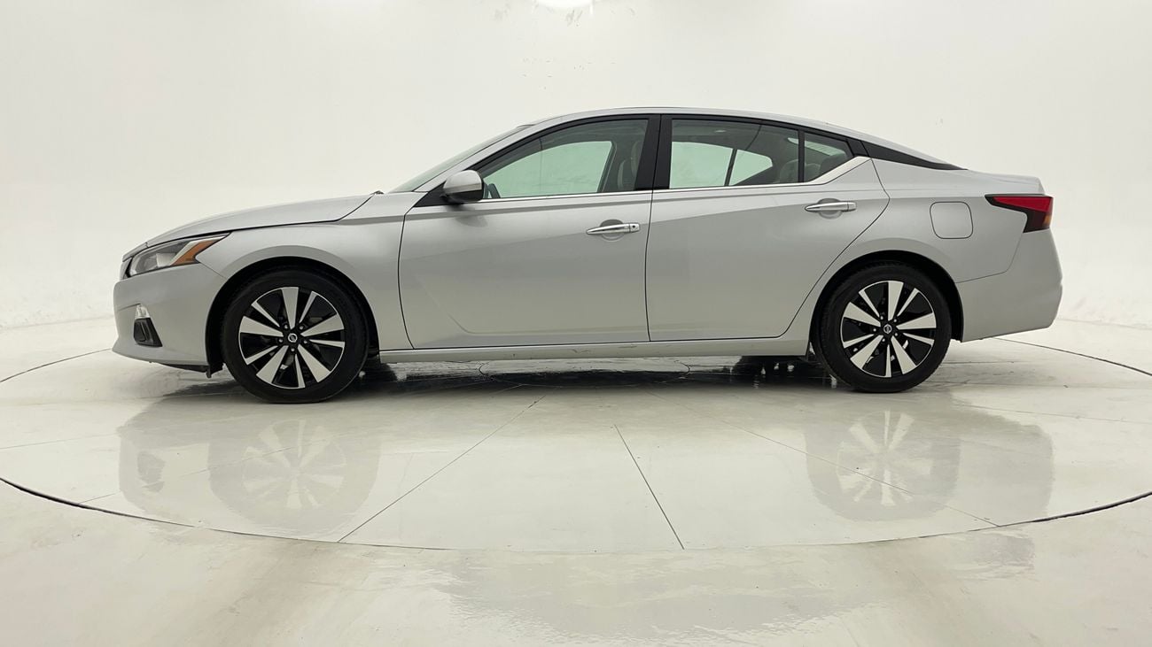 نيسان ألتيما SV 2.5 | بدون دفعة مقدمة | اختبار القيادة في المنزل