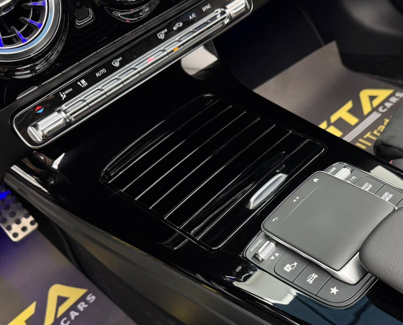 مرسيدس بنز A 200 AMG 2023 Mercedes-Benz A200 AMG, 2027 Mercedes Warranty, Mercedes Service History, GCC