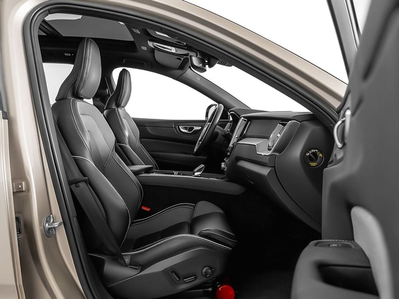 فولفو XC 60 ULTIMATE DARK