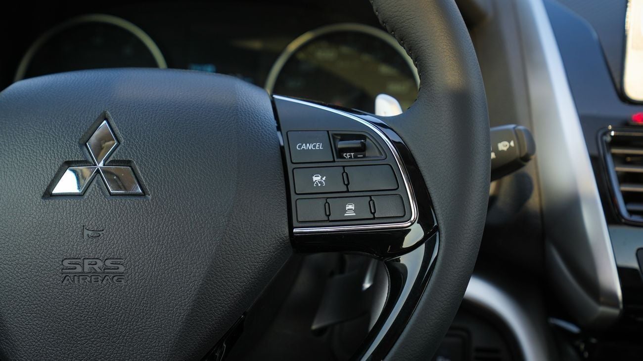 ميتسوبيشي إكلبس كروس جديد كليًا 2026 Mitsubishi Eclipse Cross GLS (H43) 1.5L 4 أسطوانات SUV – للتصدير فقط