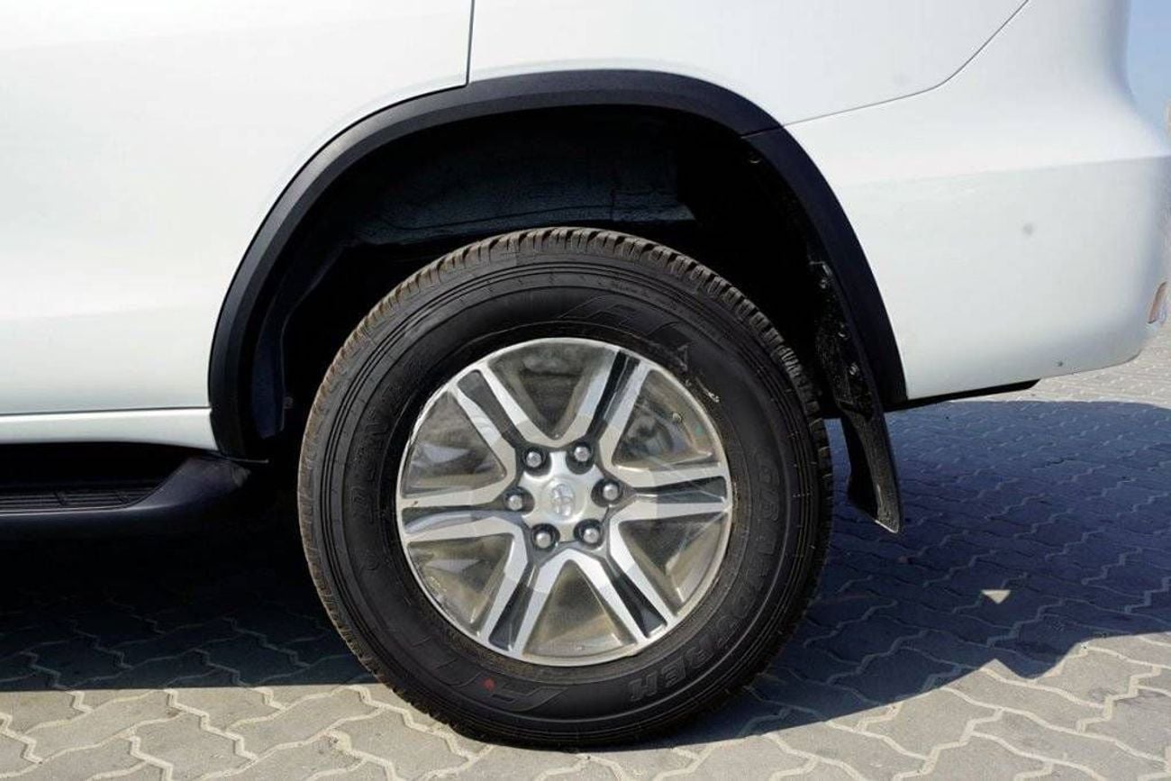 Toyota Fortuner 4.0L GXR