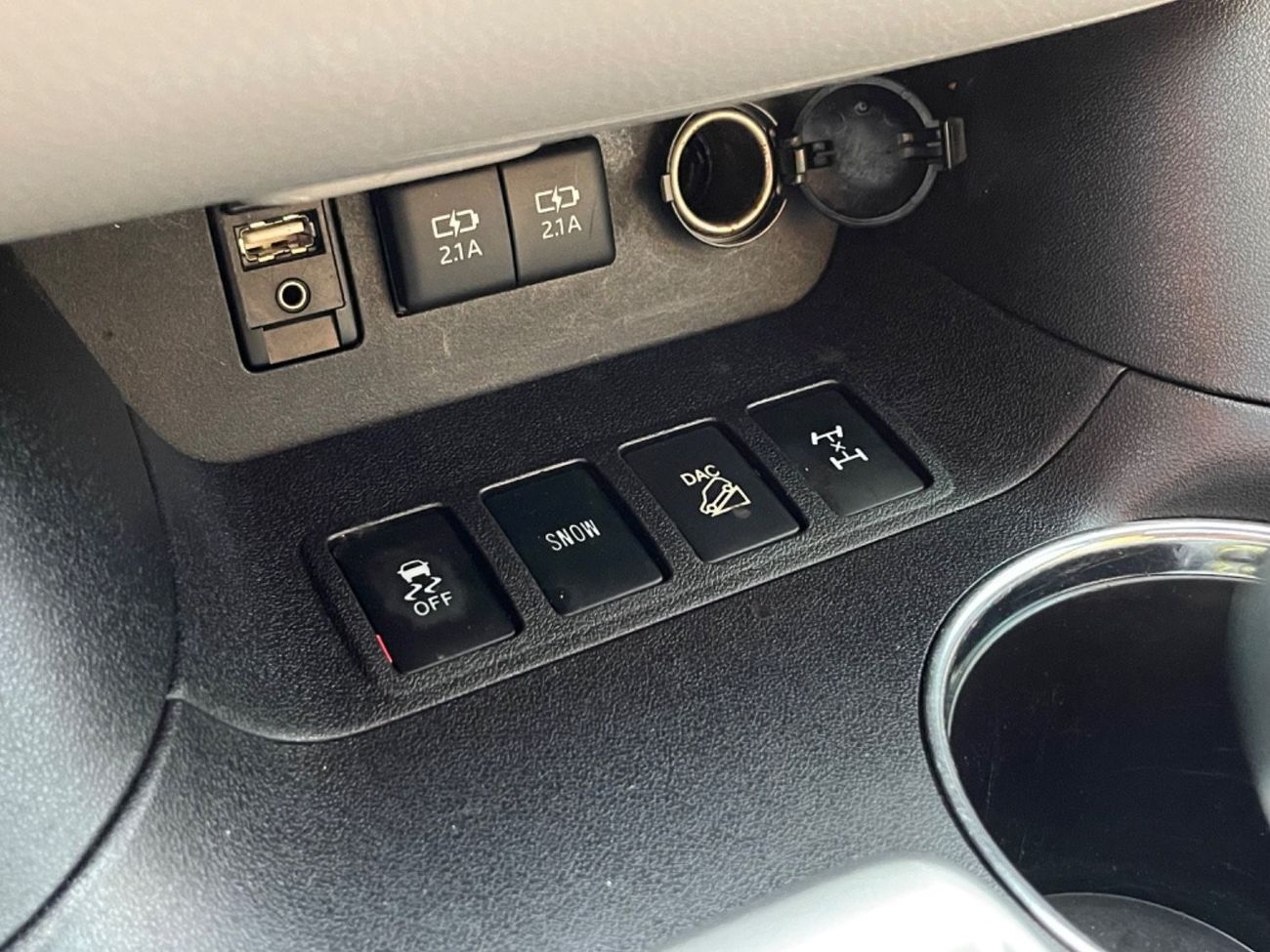 Toyota Highlander 2017 TOYOTA HIGHLANDER XLE 4x4 FULL OPTIONS IMPORTED FROM USA