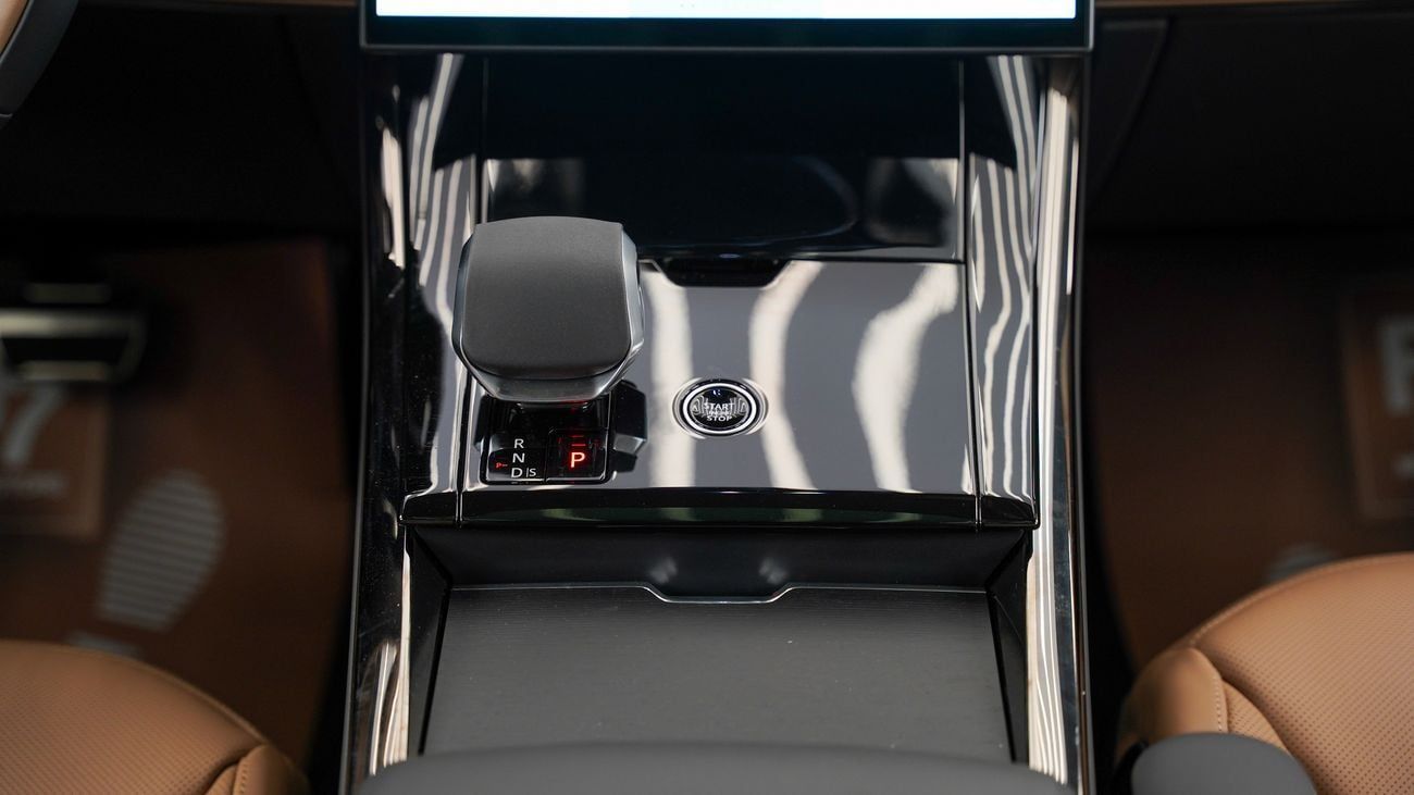 لاند روفر رينج روفر سبورت Range Rover Sport Autobiography 2025 – P530 - Borasco Grey