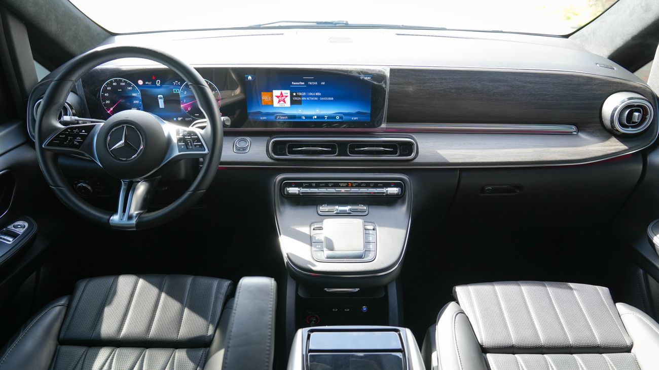 مرسيدس بنز V 300 2.0L