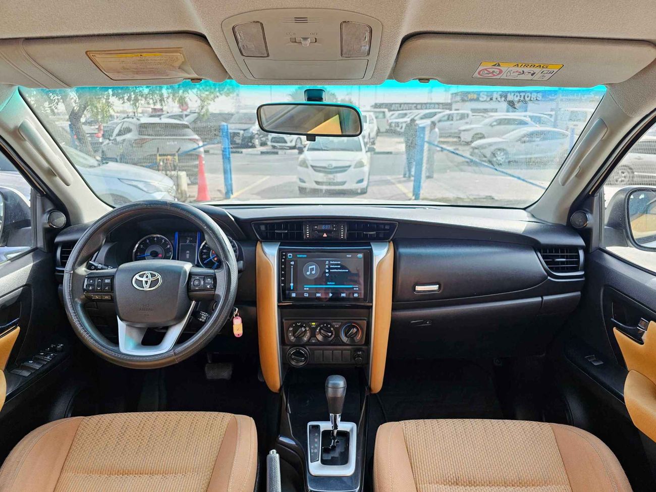 Toyota Fortuner // EXR // V4 // FULL OPTION // LOW MILEAGE (LOT # 90403)