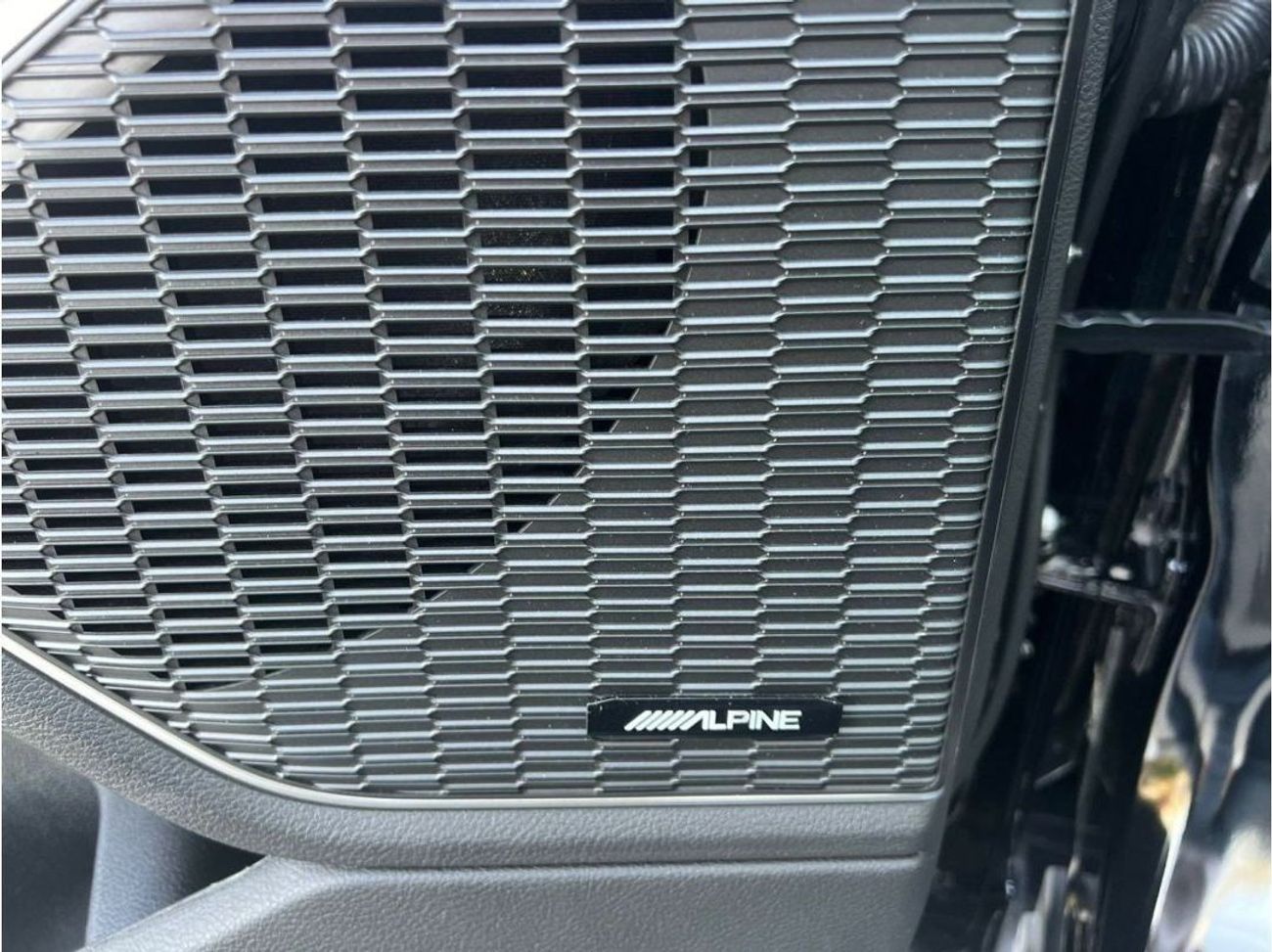 جيب جراند شيروكي Jeep Grand Cherokee  GCC Specs 2024 0 KM EXPORT ONLY.