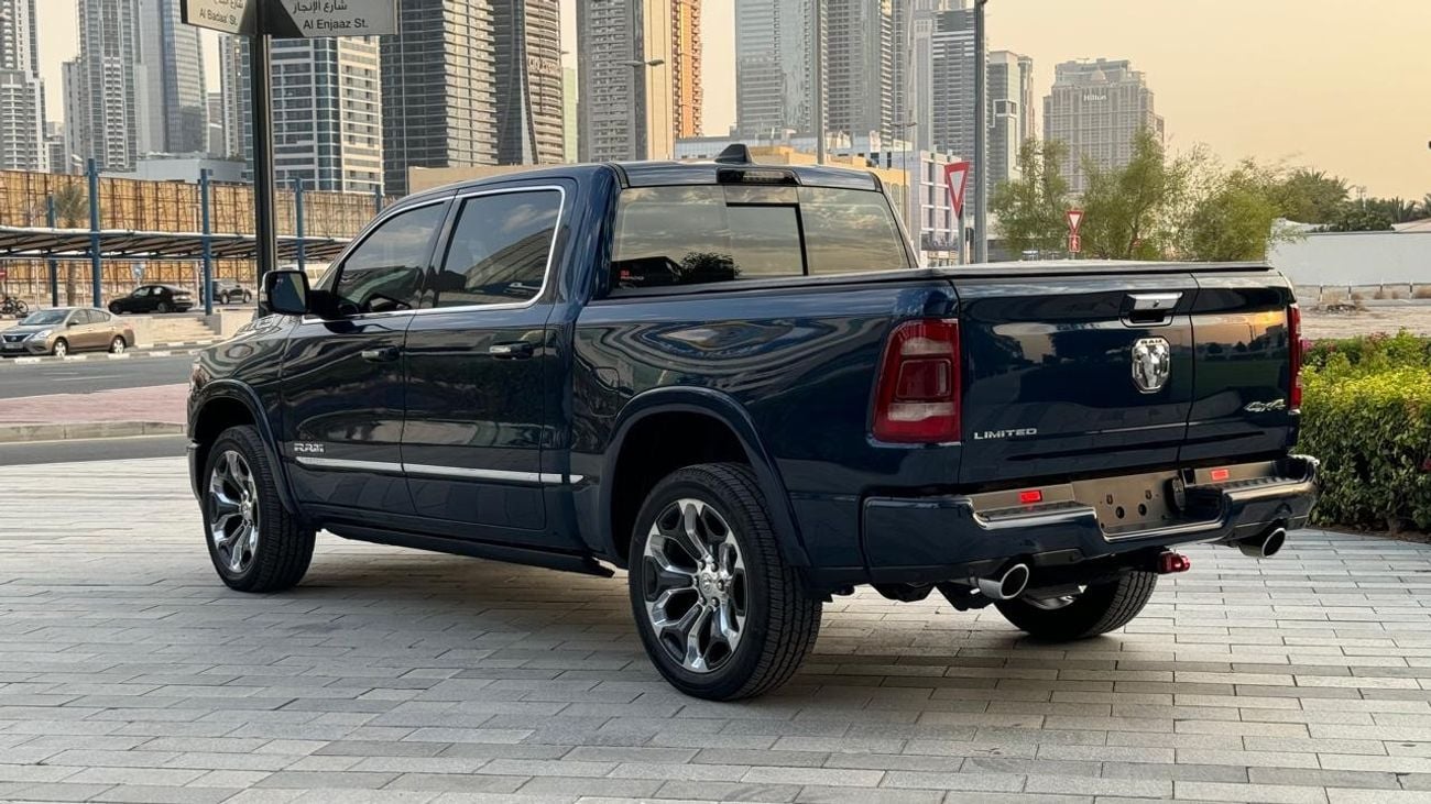 دودج رام فان Hemi edition 5.7 //