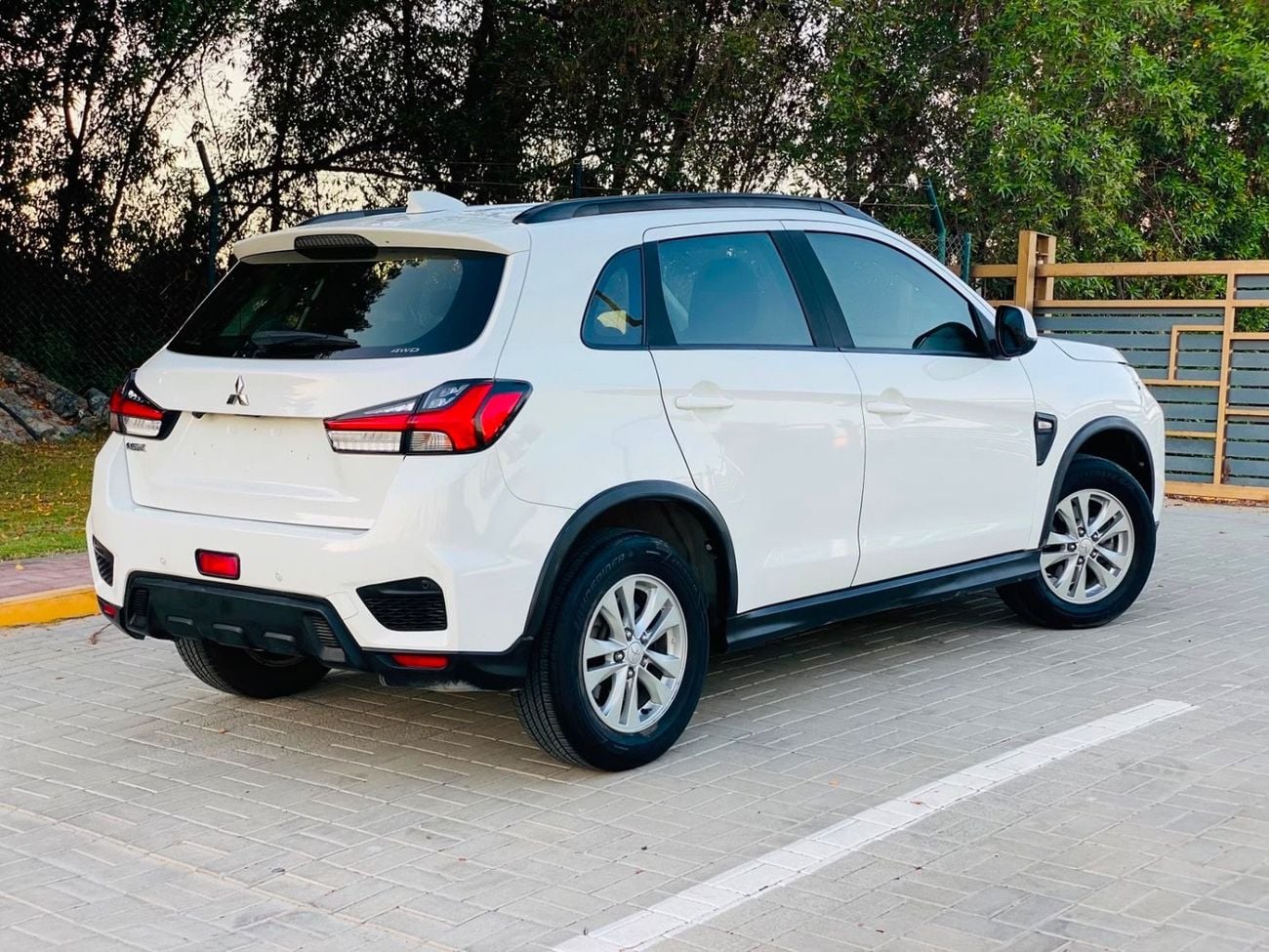Mitsubishi ASX GLX LOWLINE