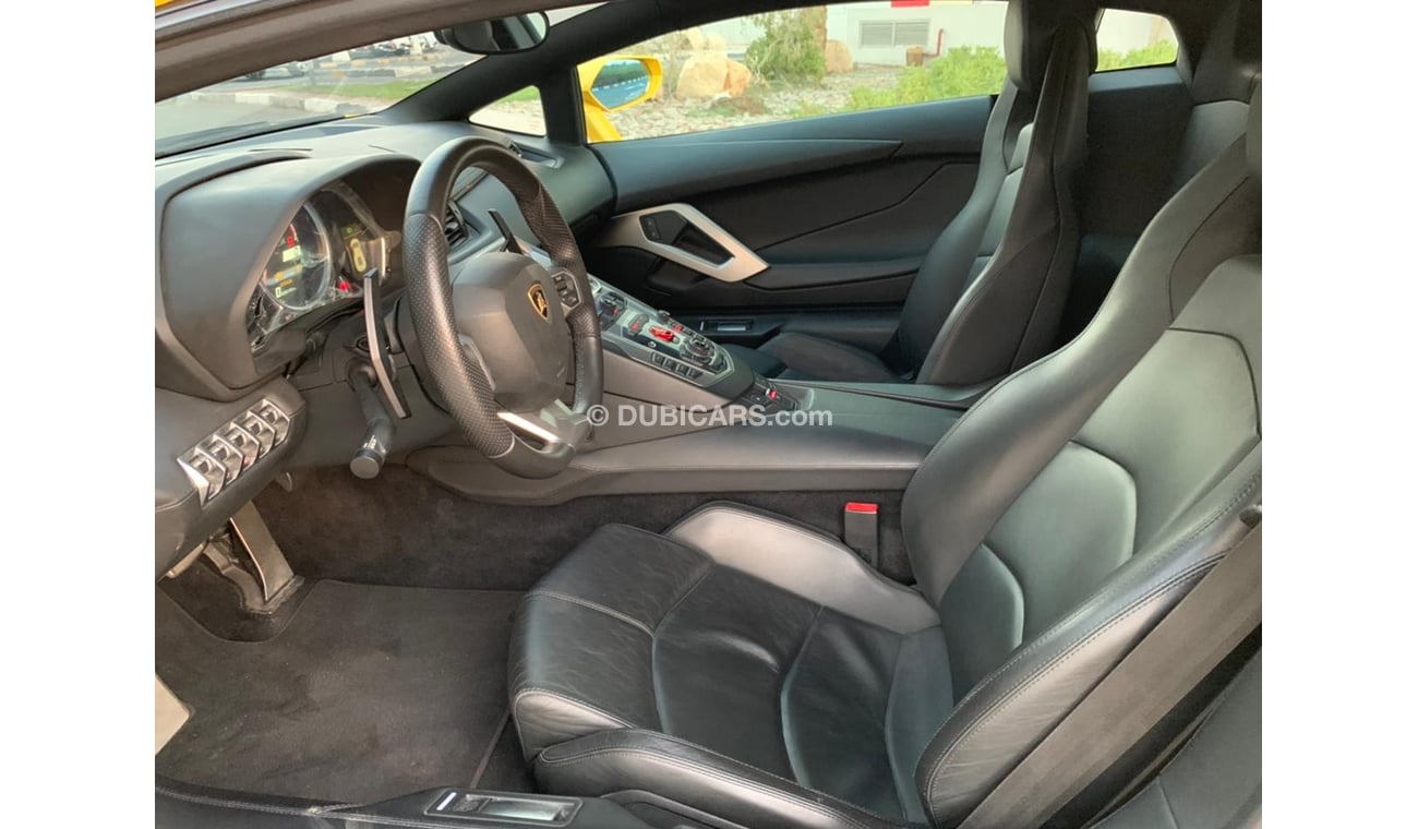 Lamborghini Aventador **2012**