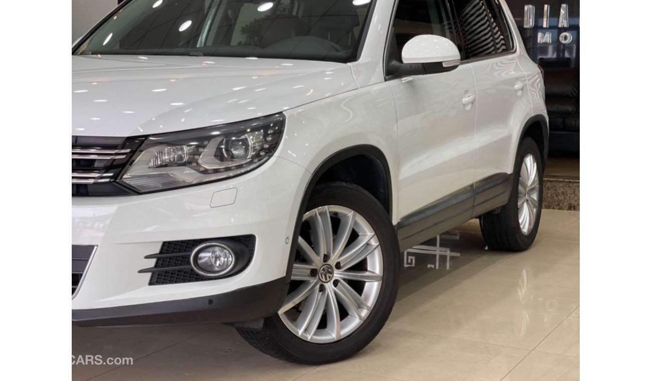 فولكس واجن تيجوان Volkswagen Tiguan GCC 2015 Full Option Under Warranty