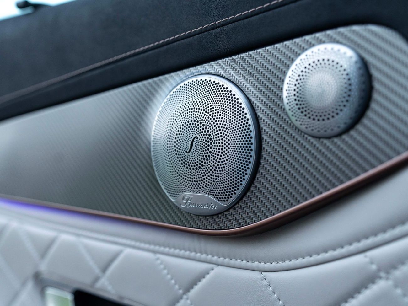 Mercedes-Benz EQC 400 AED 3,145 PM • EQC 400 PREMIUM PLUS • OFFICIAL MERCEDES BENZ GARGASH WARRANTY UNTIL 2026