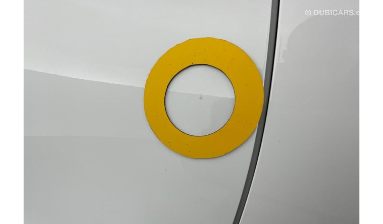 تويوتا يارس SE / E