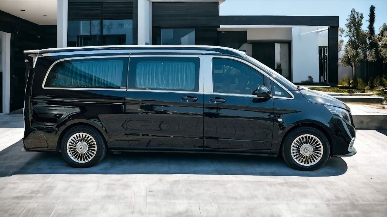 مرسيدس بنز V 250 AED 6,400 PM | VIP MERCEDES V250 | VLINE DESIGN | LOW MILEAGE | LIKE NEW