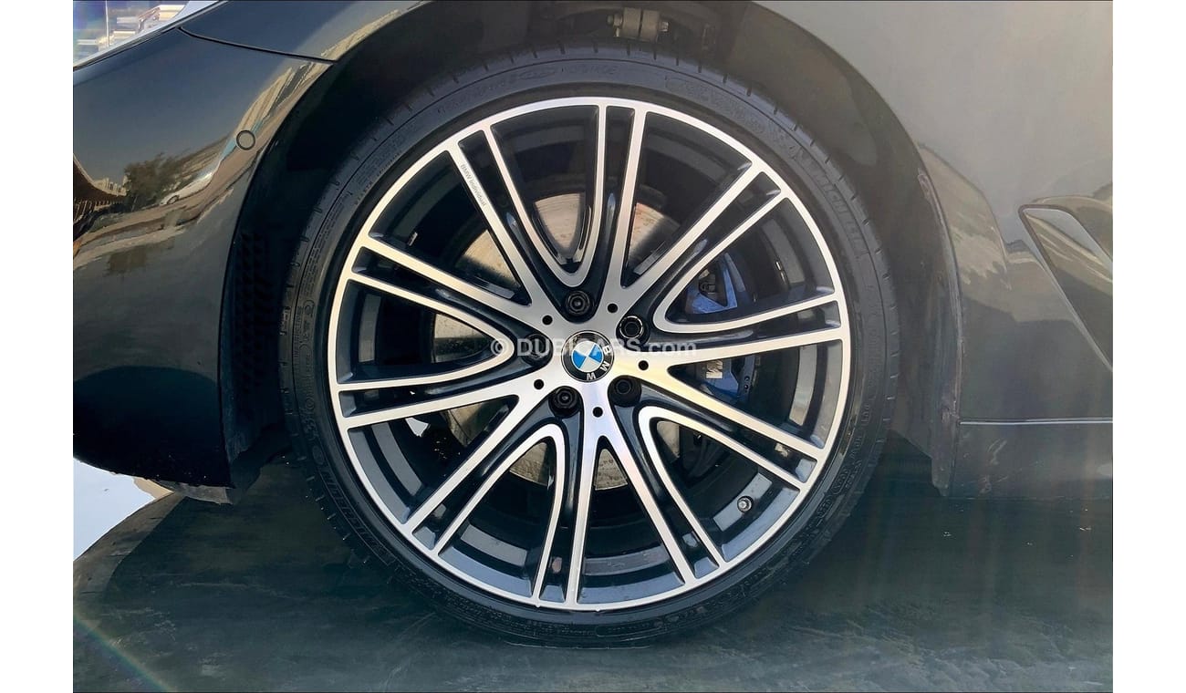 BMW 530i Luxury + M Sport Package