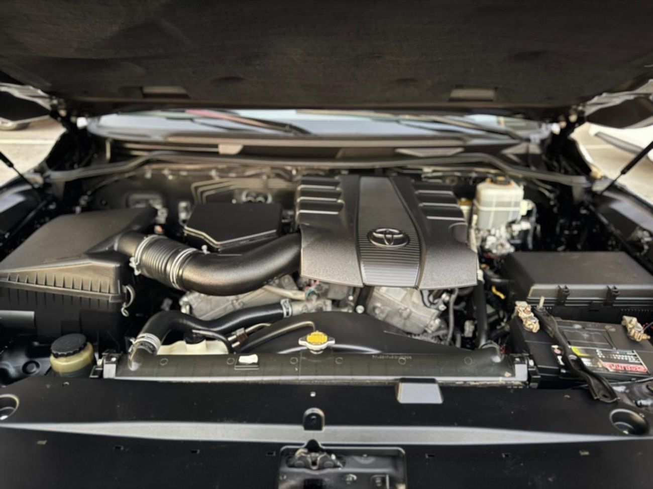 تويوتا لاند كروزر GXR+ 4.0L