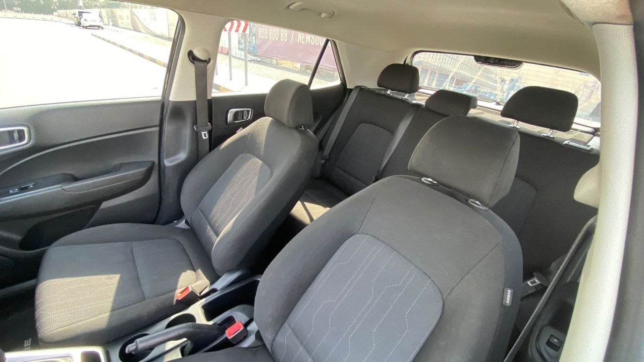 Hyundai Venue 1.6L V4