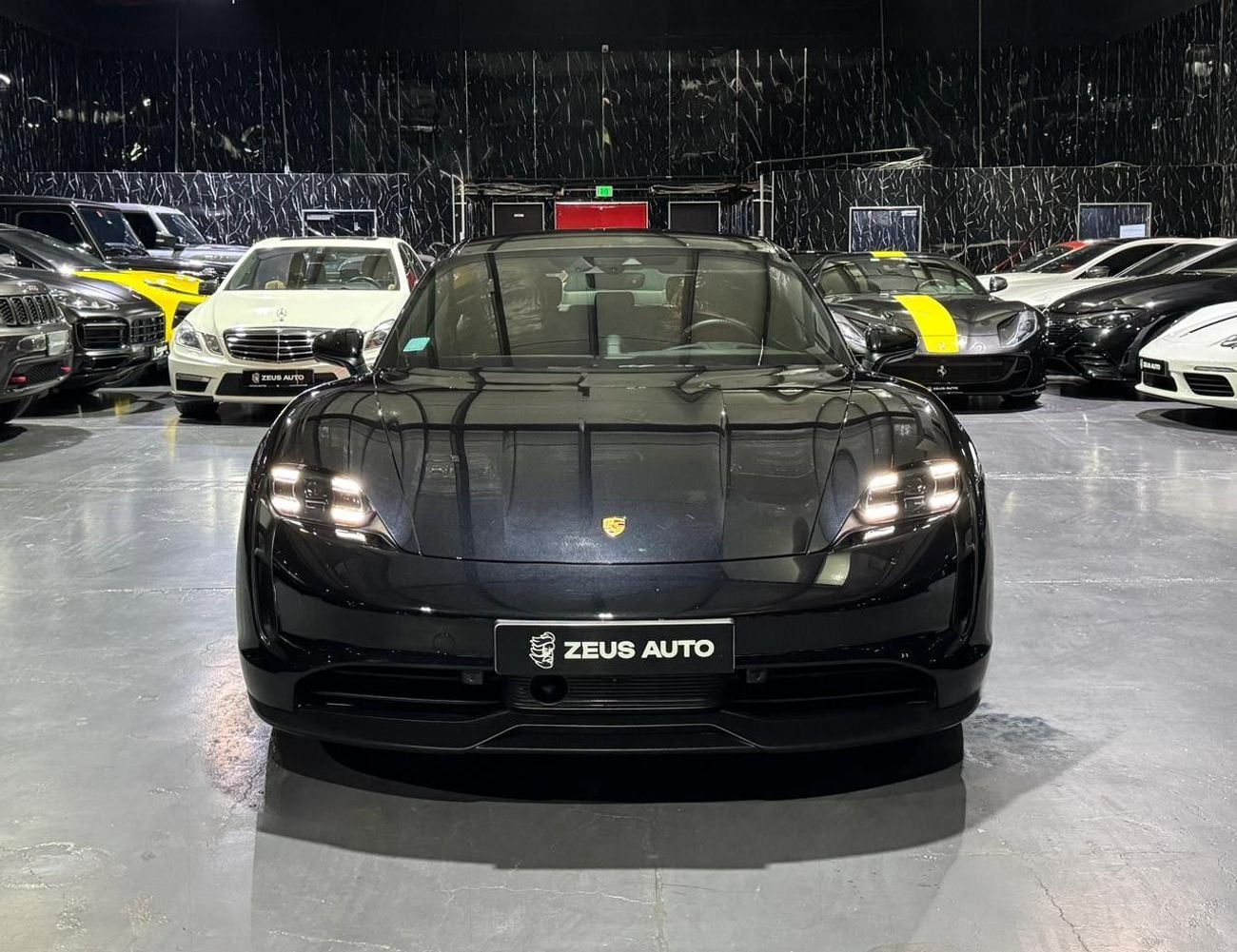 Porsche Taycan STD