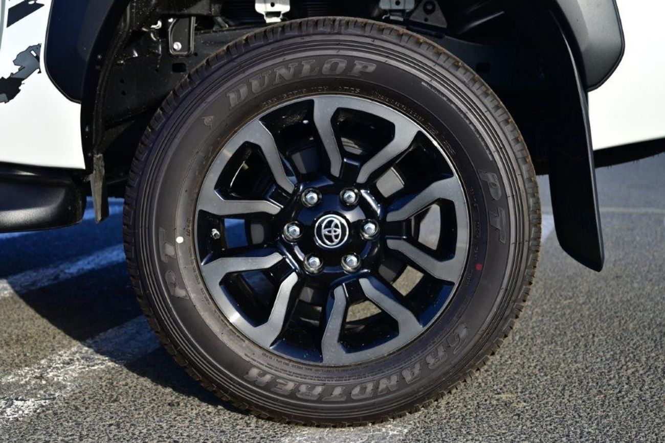 Toyota Hilux 2025 TOYOTA HILUX DOUBLE CAB PICKUP ADVENTURE+ V6 4.0L 4WD AT