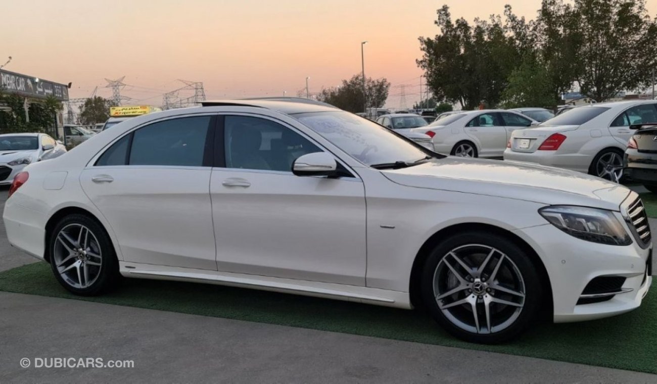 Mercedes-Benz S 550 AMG First Edition model 2014 imported from Japan- full option - 4.5A