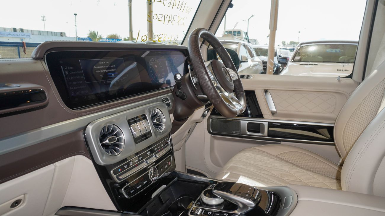 Mercedes-Benz G 63 AMG RHD