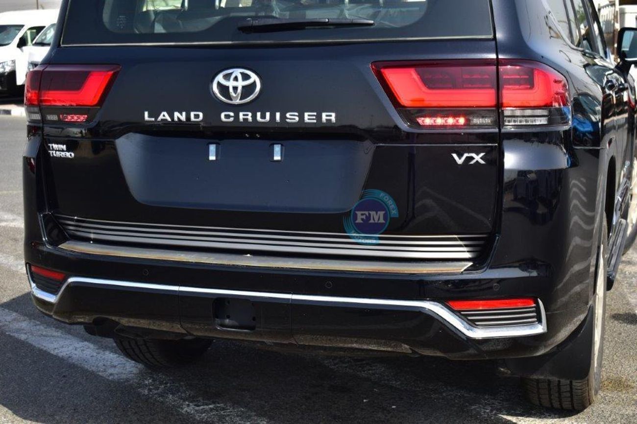 تويوتا لاند كروزر 300 VX V6 3.5L PETROL 4WD 7 SEATER AUTOMATIC
