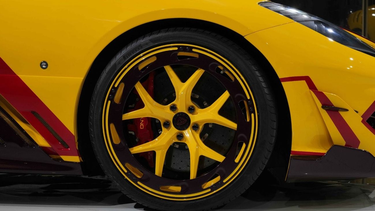 Ferrari-Onyx 812 8XX SUPERFAST | LIMITTED EDITION | FULL CARBON FIBER | 3-Year Warranty and Service