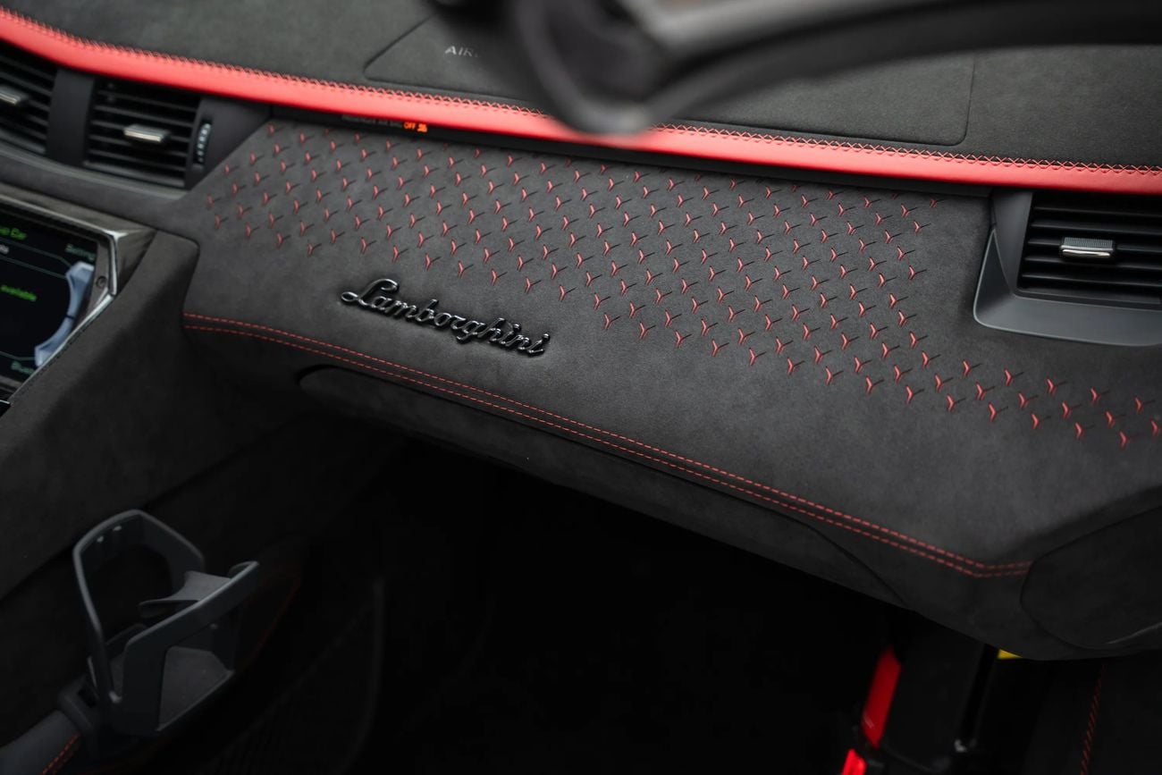 Lamborghini Aventador ULTIMAE, миниатюра 8