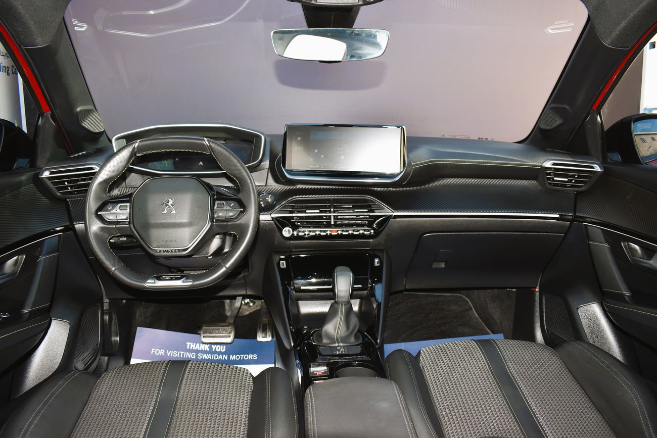 بيجو 208 AED 1279 PM | 1.2T L GT GCC AGENCY WARRANTY UP TO 2026 OR 100K KM